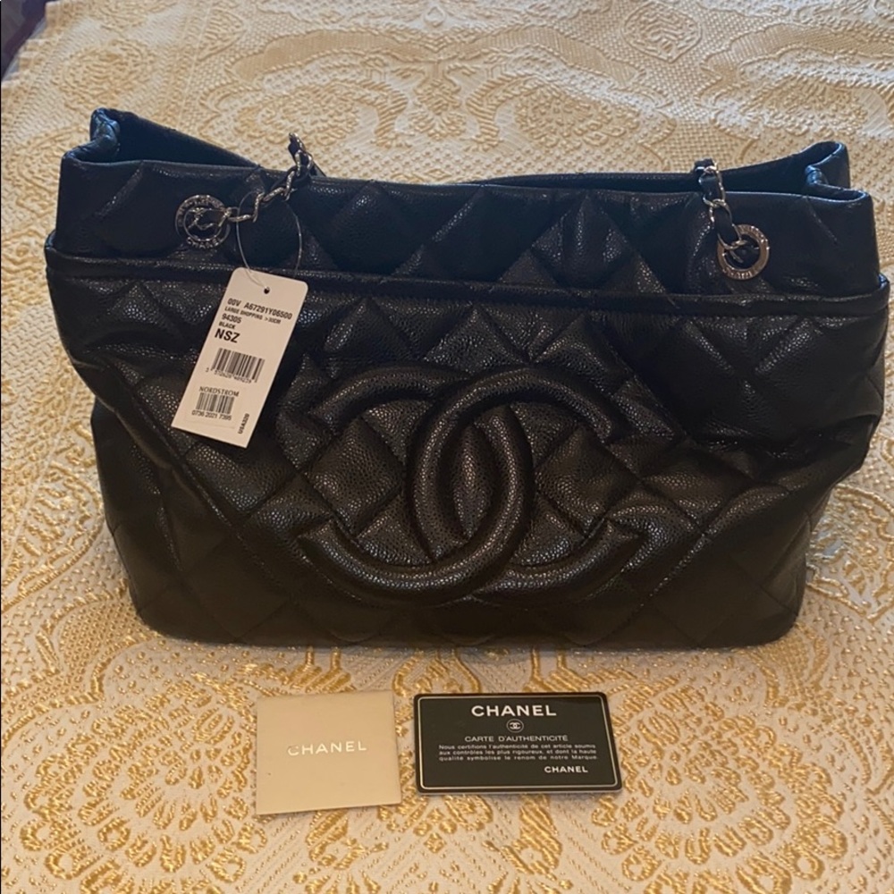 Chanel purse